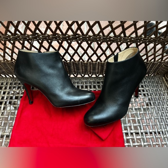 Christian Louboutin Belle Leather Red-Sole Ankle Boots Black Leather - Picture 12 of 14